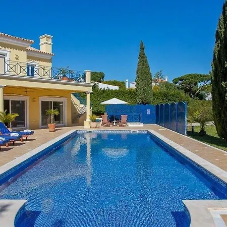 וילה Sleeps 8 Pool Air Con Wifi